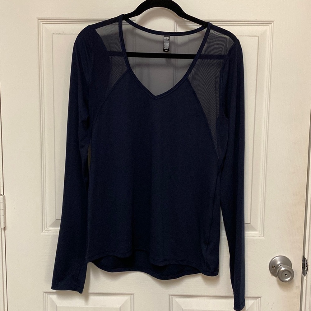 Victoria Secret sport workout shirt